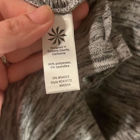 ATHLETA GRAY DRESS WITH POCKETS - Picture 7 of 7